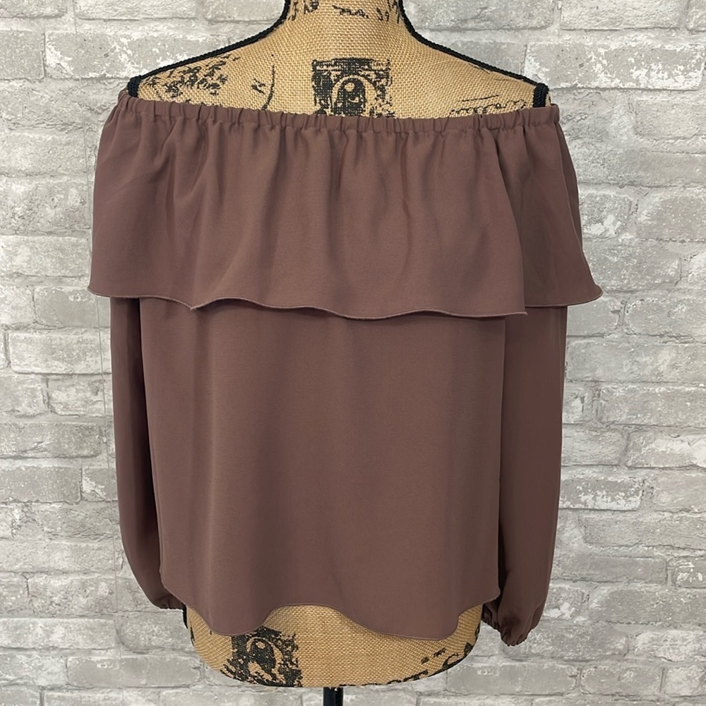 Wilfred Off Shoulder Ruffle Blouse